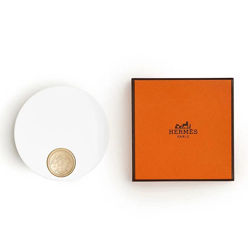 Hermès Plein Air Radiant Glow Powder Mirage